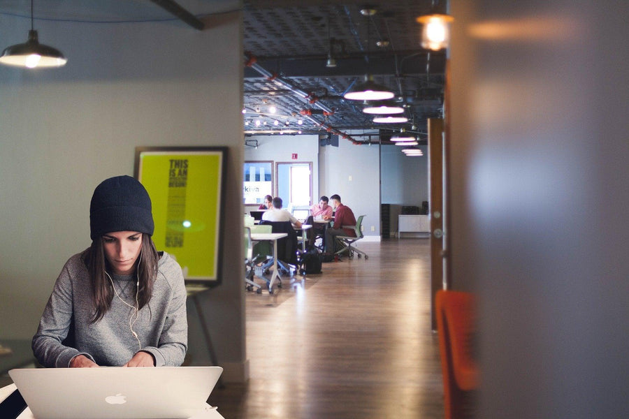 3 Formas Fáciles de Tener Un Lugar de Trabajo Mas Saludable y Seguro